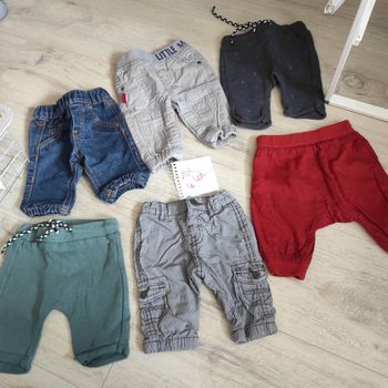 Lot pantalon 6 mois