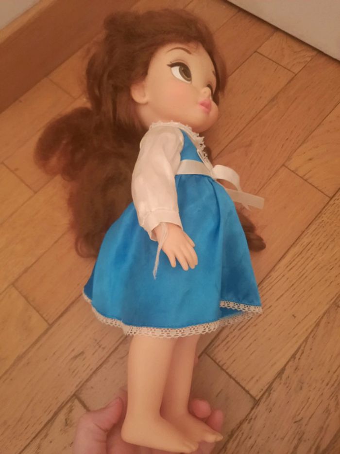 Poupee aminator disney store belle - photo numéro 8