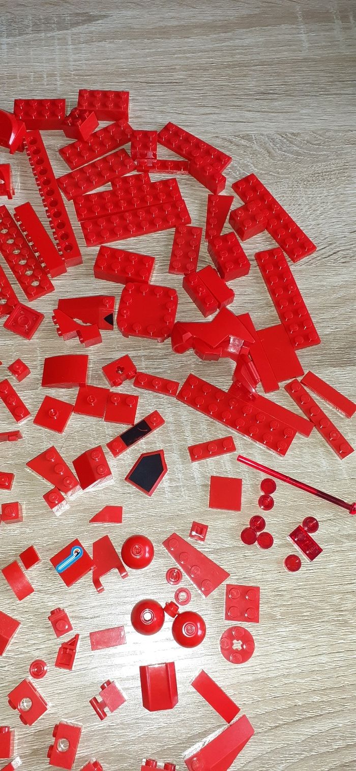 Lego rouge - photo numéro 4