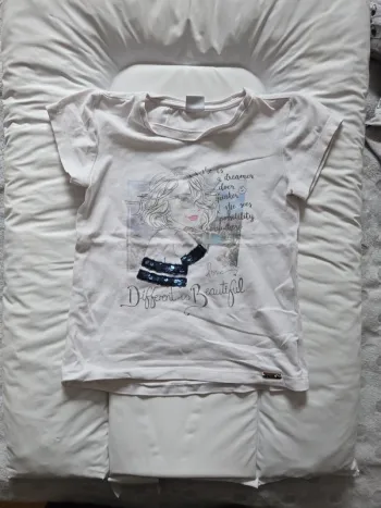 Tee shirt stripcomic taille 6 ans