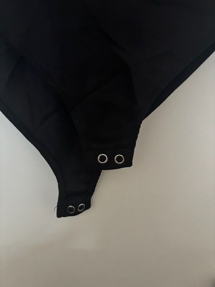 Bodies - photo numéro 5