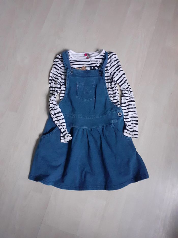 Robe et tee-shirt 5 ans
