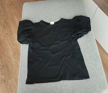 Tee-shirt Zara noir 10 ans.