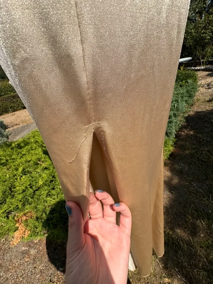 Robe longue avec fente - photo numéro 3