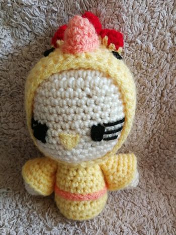 Poupée amigurumi poule fait main crochet