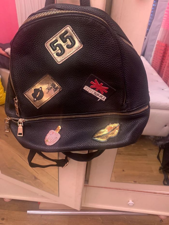 Très jolie sac à dos