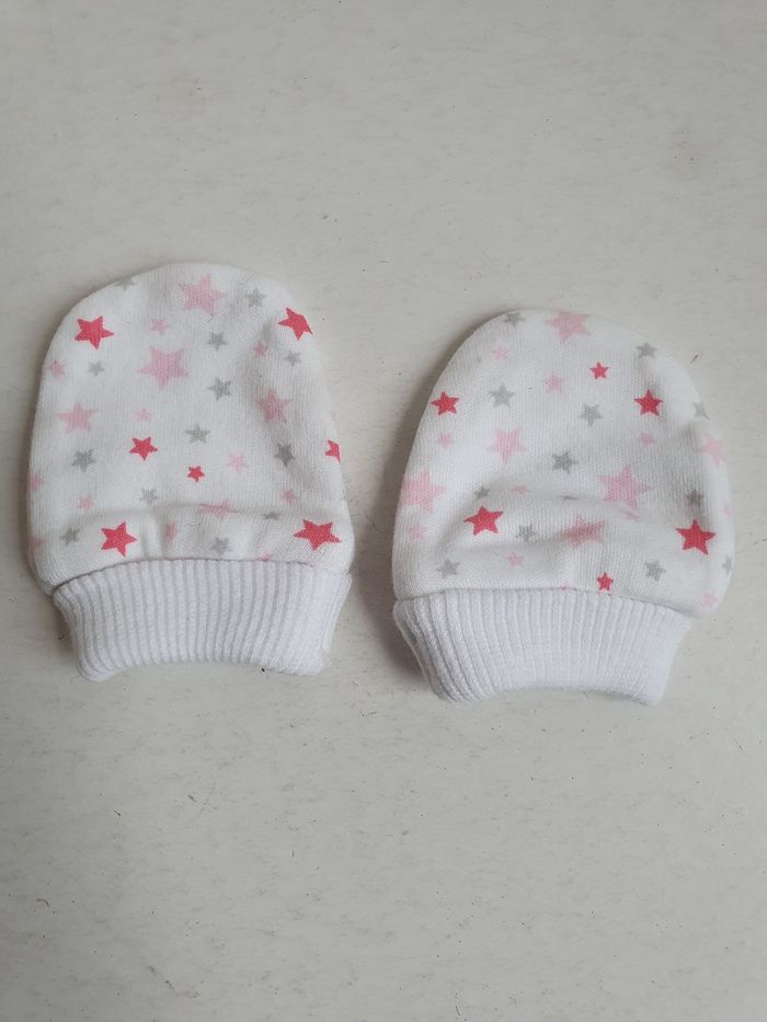 Paire de gants naissance