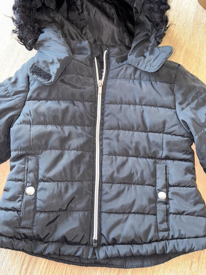 Doudoune mi saison Kiabi noir 3 ans - photo numéro 2