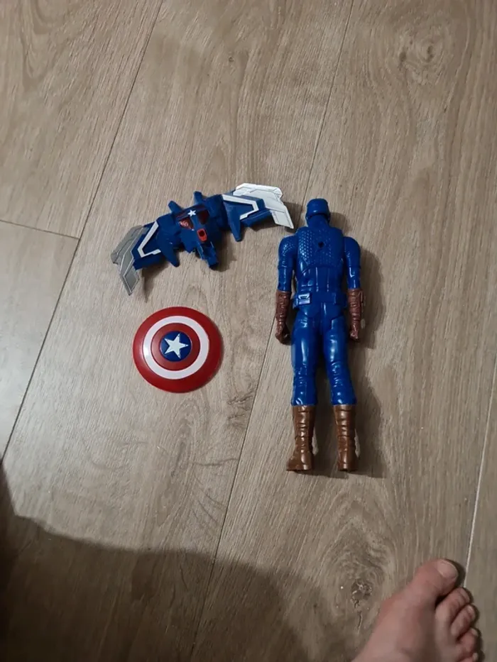 Figurine marvel 30cms capitaine america - photo numéro 4