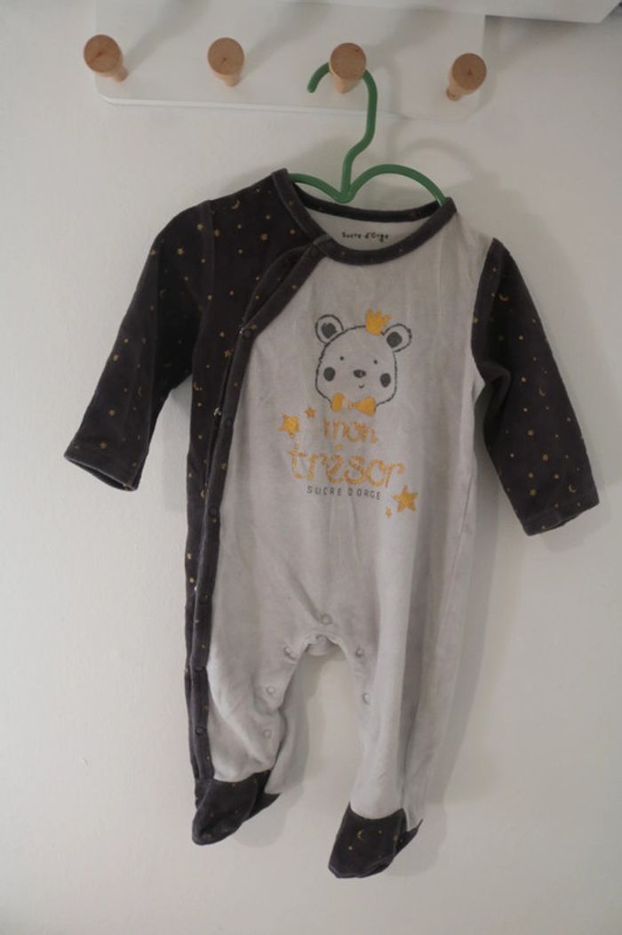 Lot pyjamas garçon 9 mois - photo numéro 2