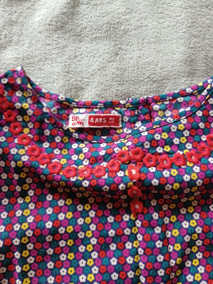 Blouse fille 4 ans - photo numéro 3