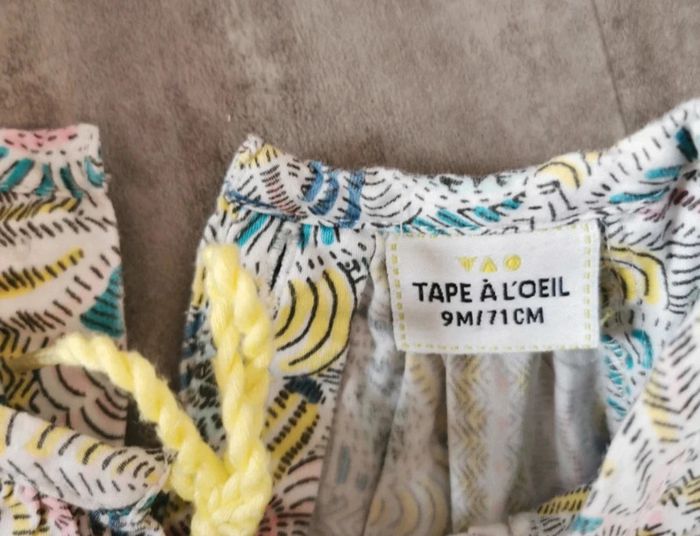 Blouse manches courtes bébé fille 9 mois - photo numéro 2