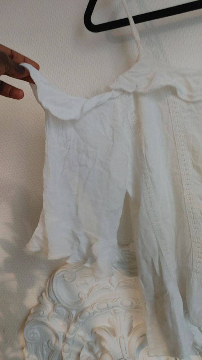 Top blanc bretelles en tissu léger coton en bon état - photo numéro 4