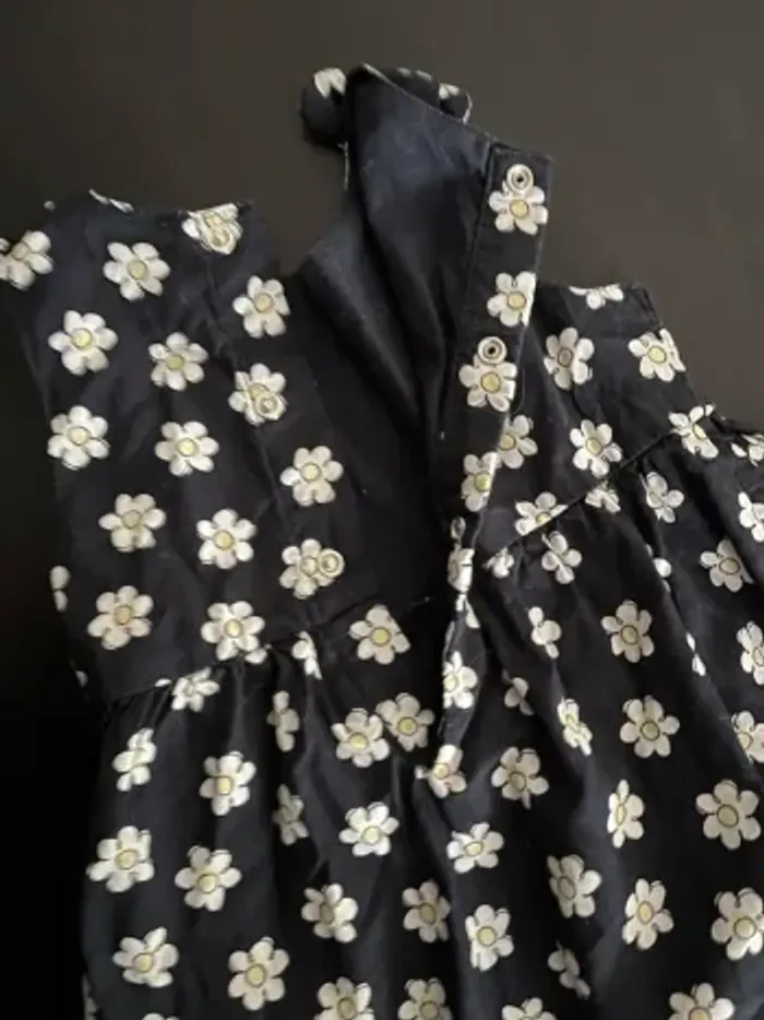 Ensemble robe et gilet 6 mois - photo numéro 5
