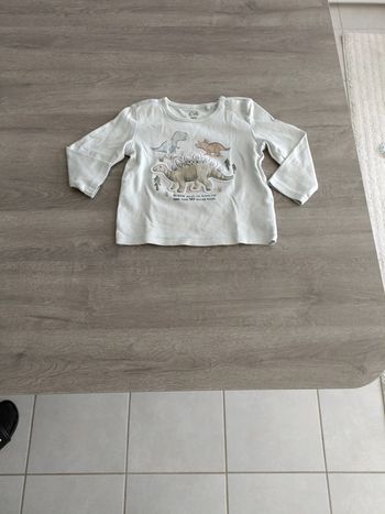 Top Manche longue C&A baby Dinosaure 6-9 mois 💯 coton