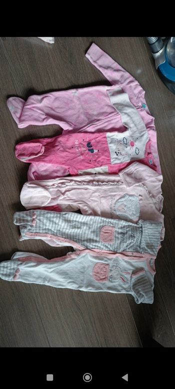 Pyjamas lot