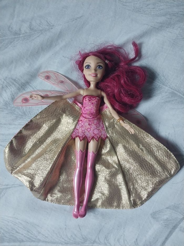 Poupée fée Mia – Mia and Me (2013) - photo numéro 2