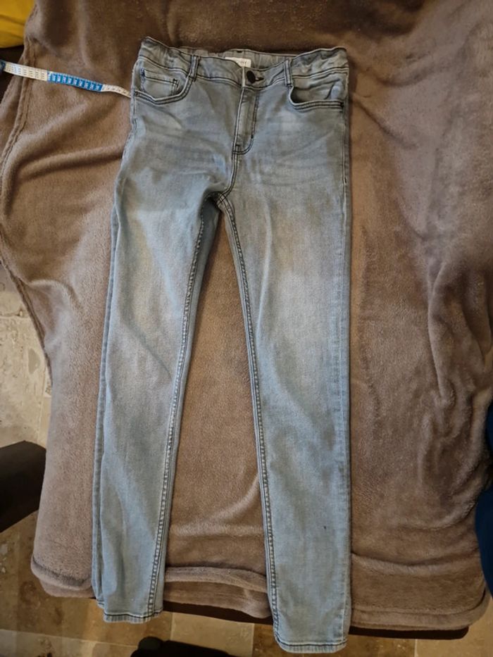Jean skinny garçon gris