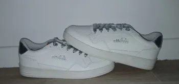 Chaussures Ellesse