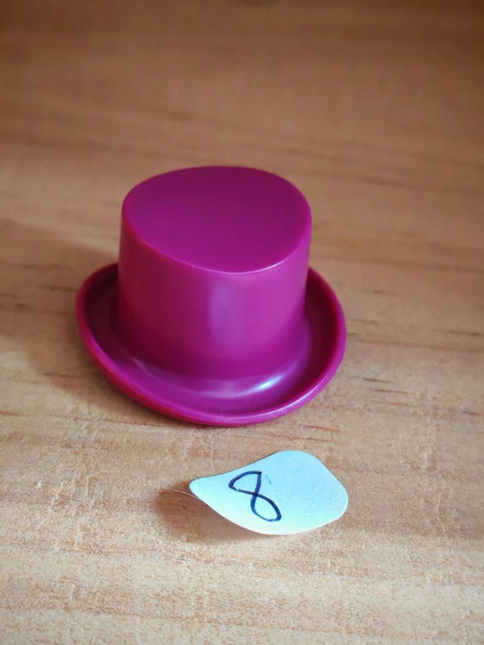 Playmobil 1 chapeau haut de forme violet