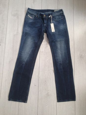 Jeans Diesel Taille Basse NEUF