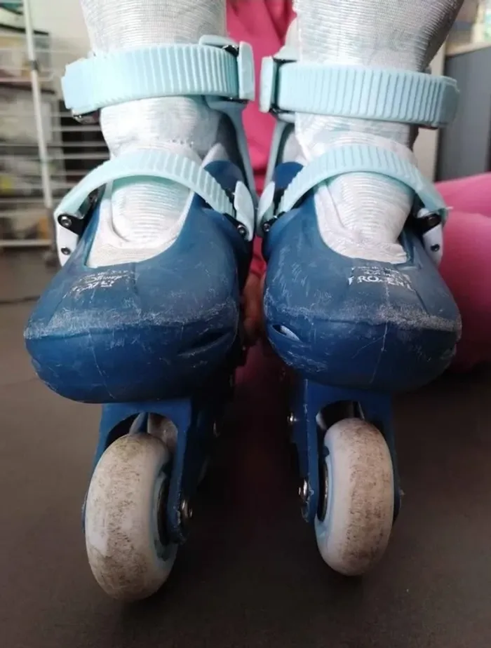 Rollers taille 30-33 - photo numéro 3