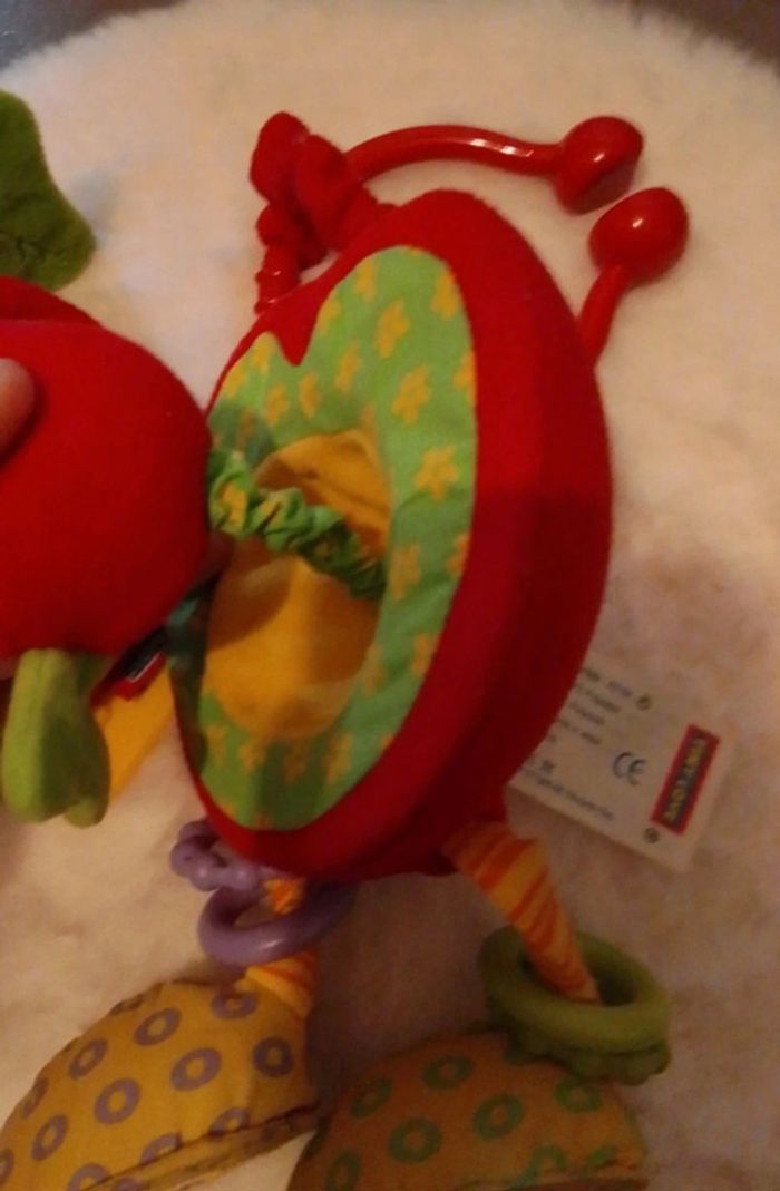 Peluche fraise jouet d'éveil tiny love - photo numéro 5