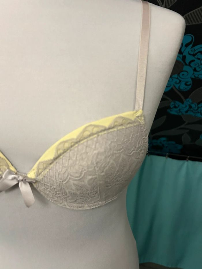 Soutien gorge 80A - photo numéro 2