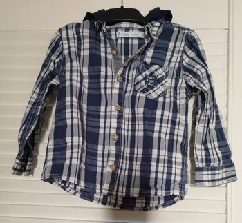 Chemise à carreaux à capuche