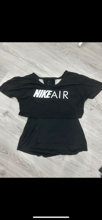 T-shirt de sport Nike taille XS