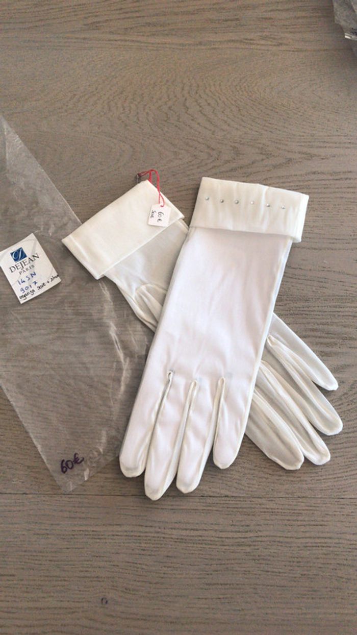Gants de mariée organza de soie écru et strass