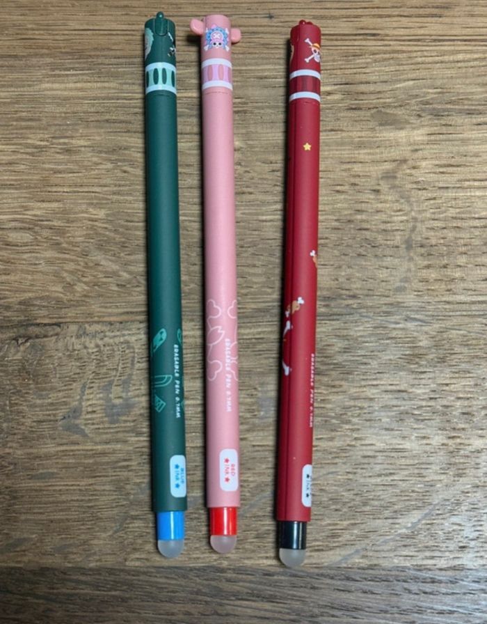 🖊️ Lot de 3 stylos effaçables One Piece 🏴‍☠️ - photo numéro 2