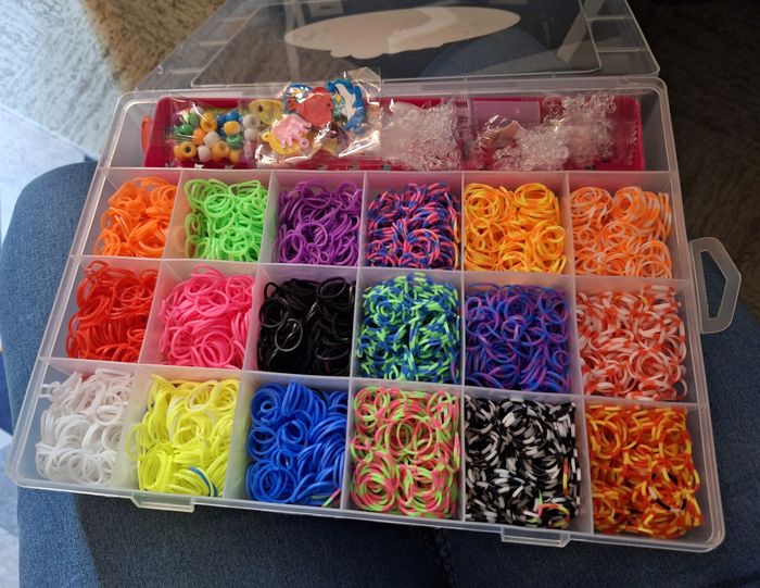 Loom Bands 4800 pièces + accessoires - photo numéro 4