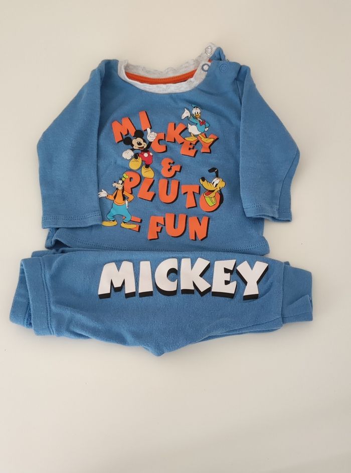 Pyjama 2 pièces - photo numéro 2