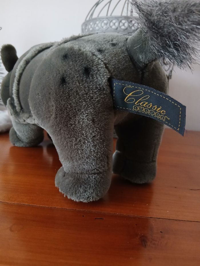 Peluche-doudou Rhinocéros *marque Aurora - photo numéro 4