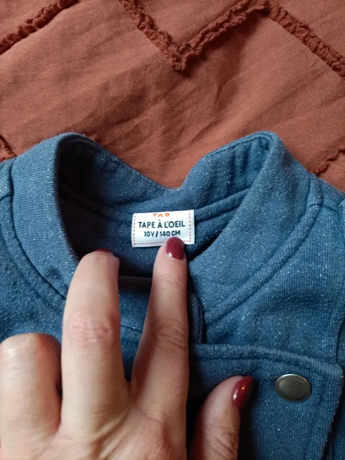 Joli veste TAO 10 ans - photo numéro 3