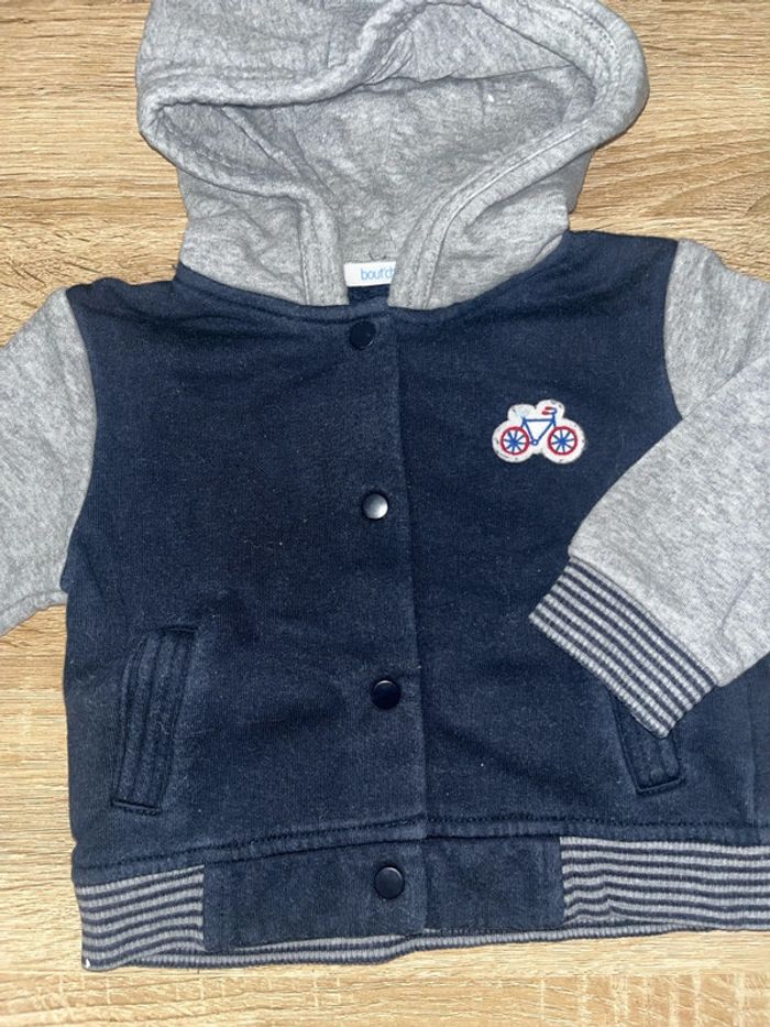 Veste bébé 👶🏻 - photo numéro 2