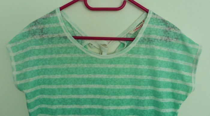 T shirt raye degrade de vert et blanc. Camaieu. Coton. Taille 38 - photo numéro 2