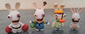 Lot figurines lapin crétin