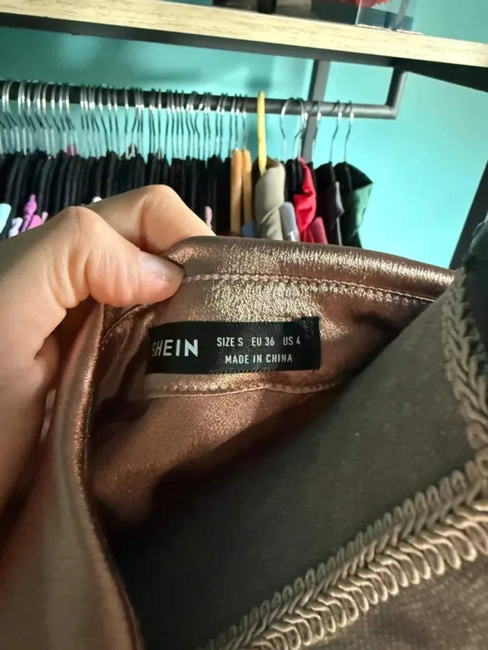 chemise shein satin - photo numéro 4