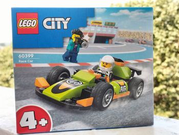 Lego creator la voiture de course verte