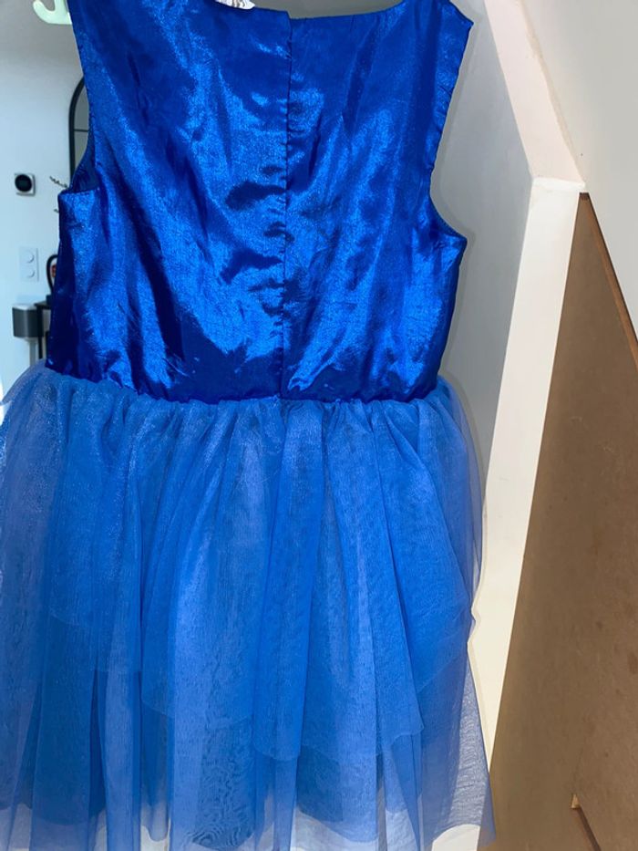 Robe 8/9 ans H&M la reine des neiges - photo numéro 5