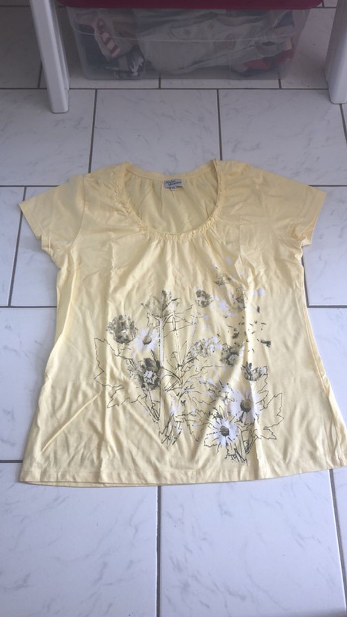 Teeshirt motif fleurs