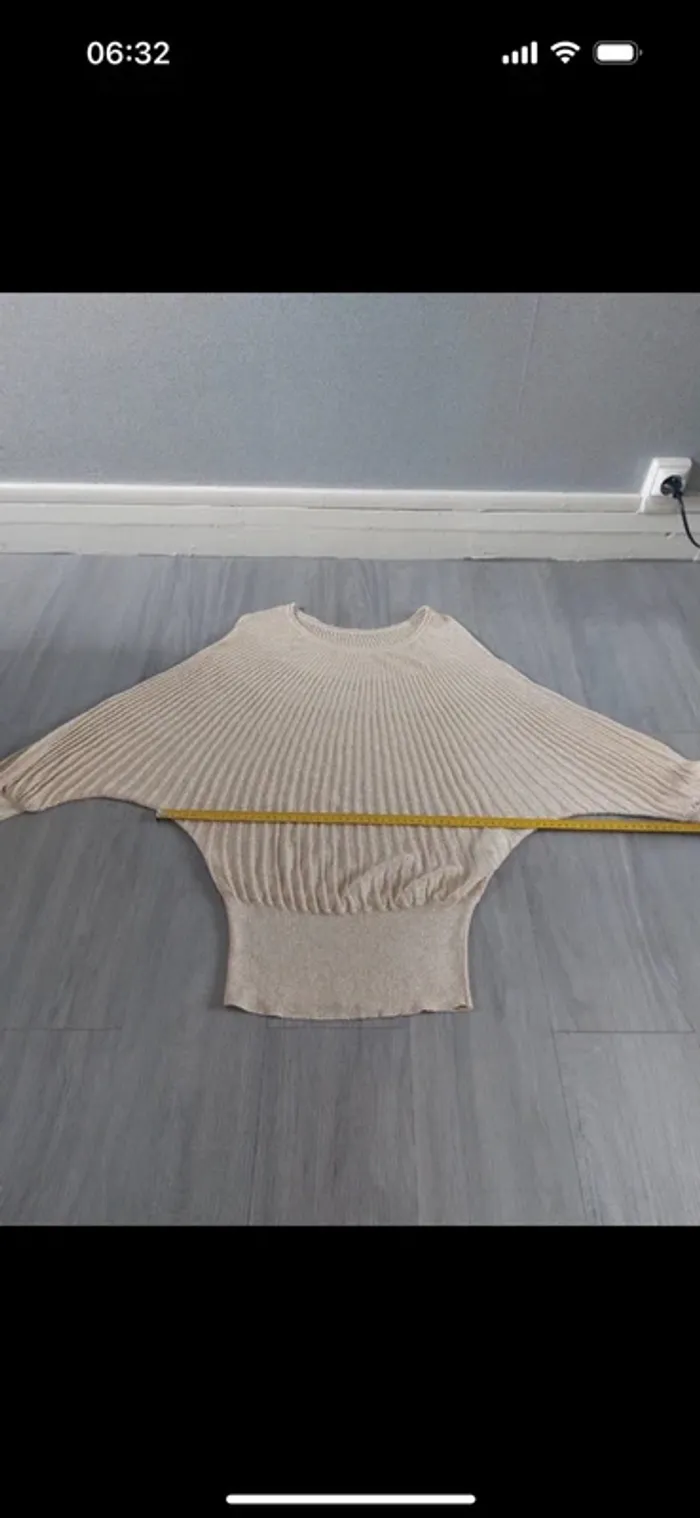 Pull fin et large Andrea's taille M - photo numéro 7