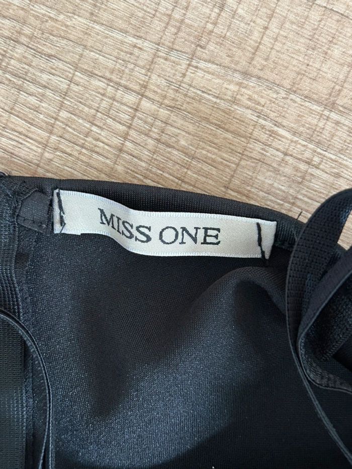 Robe noire avec sequins Miss One taille L jamais portée - photo numéro 15