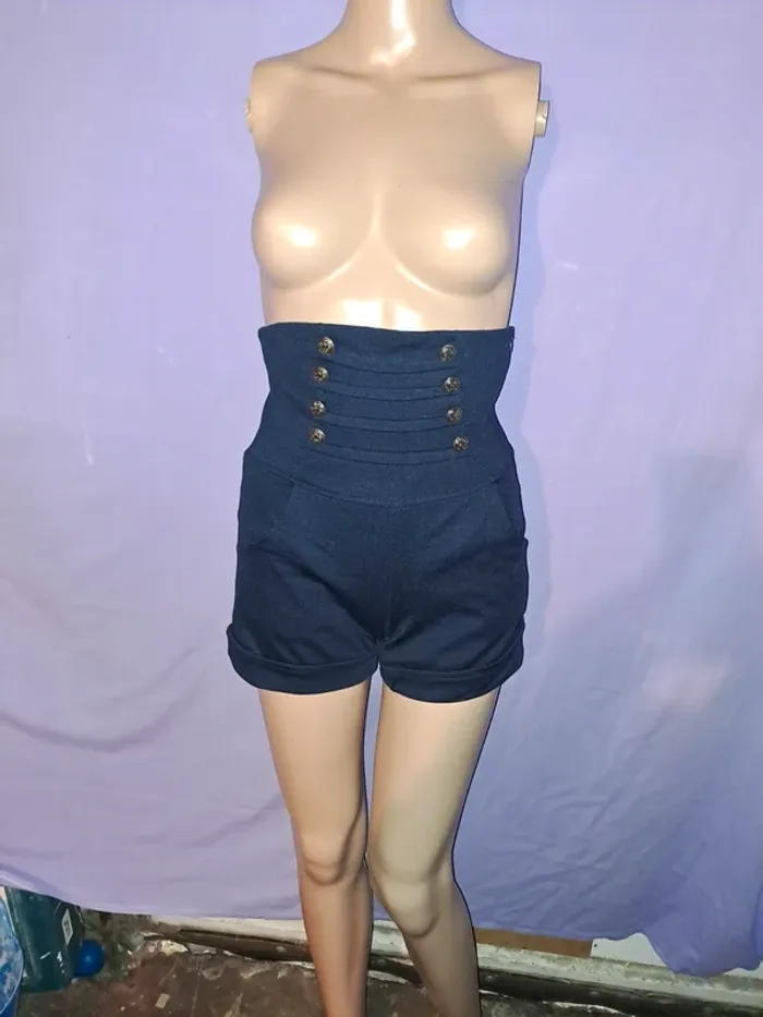 Short taille haute femme taille S