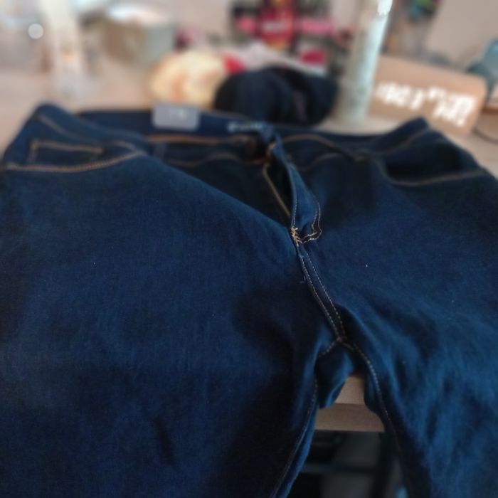 Jeans neufs bleu  50/52 - photo numéro 3