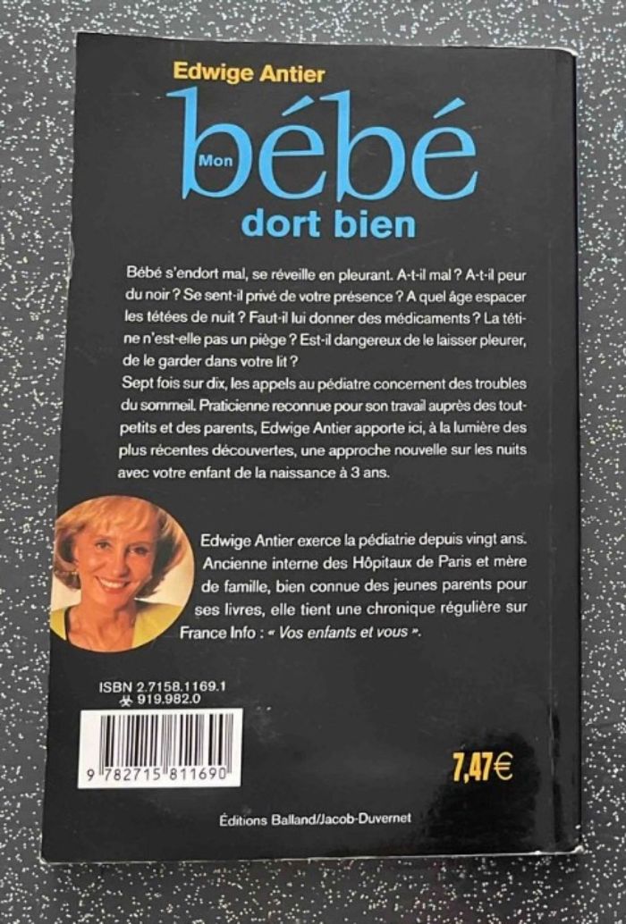 Bébé dort bien - photo numéro 2