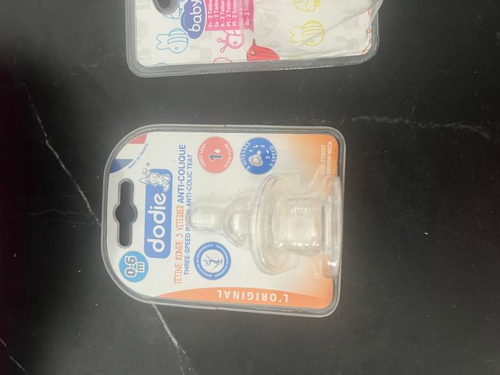2 tetines dodie ronde 3 vitesses 0 6 mois