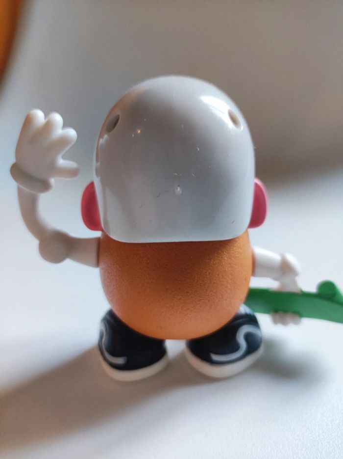 Figurine monsieur patate skateboard mcdo - photo numéro 2